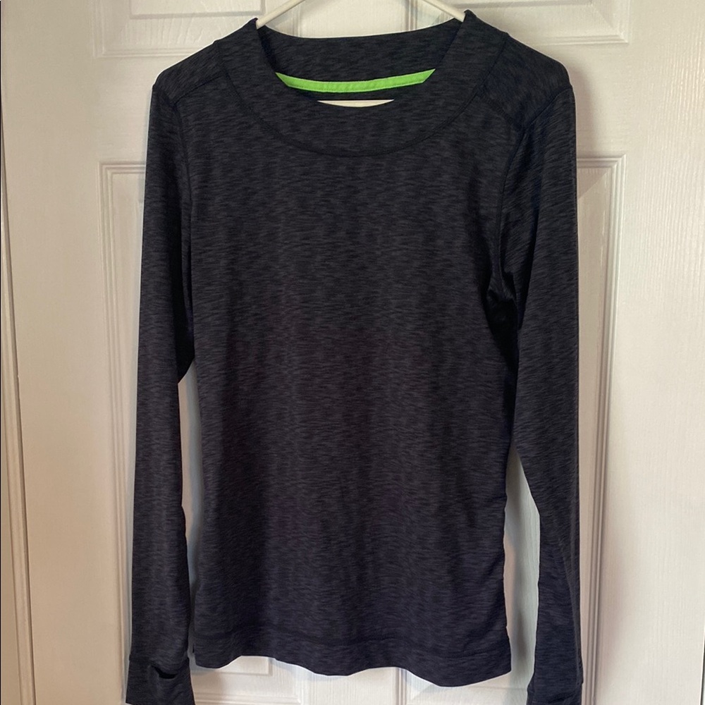 Cuddl Duds Gray Long Sleeve shirt